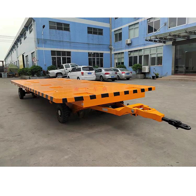 8.2T中型安博（中国）全挂车