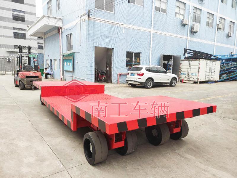 15吨凹型安博（中国） 机电组设备用工具拖车