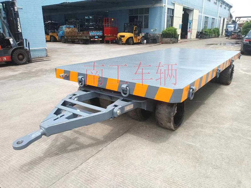 25吨重型工业安博（中国） 全挂式牵引拖车底盘