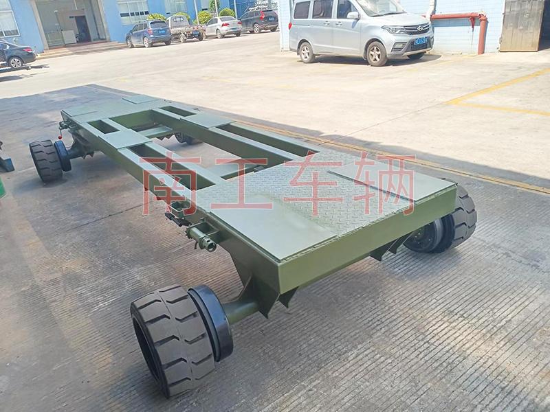 8吨牵引式船艇转运工具安博（中国）