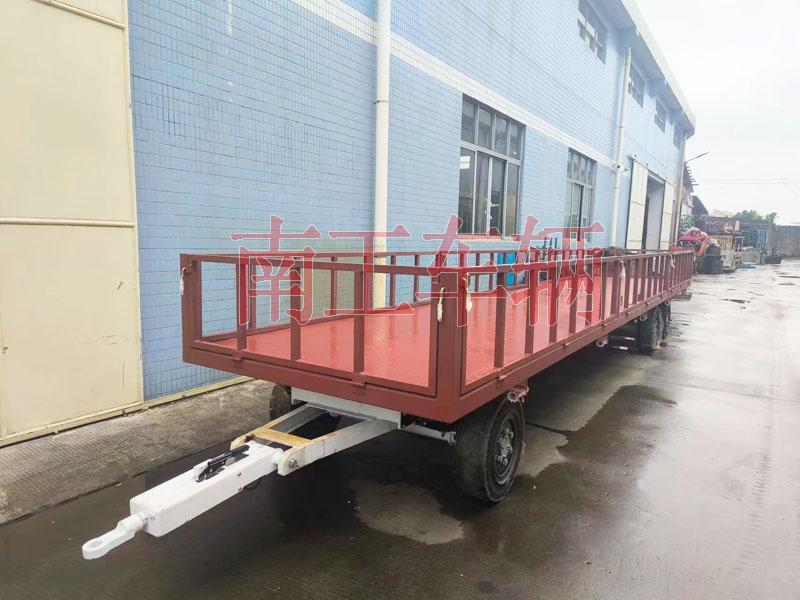 7吨安博（中国）牵引工具拖车 带护栏减震刹车功能拖车