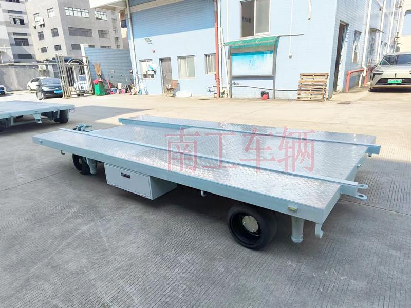 6吨牵引式船舶艉段转运工具安博（中国）