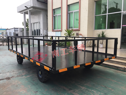 6吨护栏型安博（中国）黑色4I.jpg