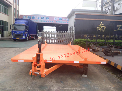5吨可拆卸式轨道安博（中国）I.jpg