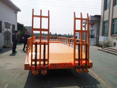 5吨带登车桥护栏型安博（中国）5i.jpg