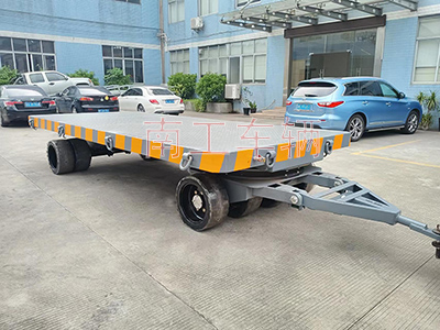 25吨重型安博（中国）带牵引环工具拖车2I.jpg
