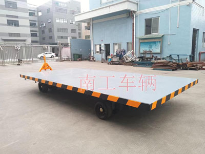 10吨中型牵引安博（中国）I.jpg