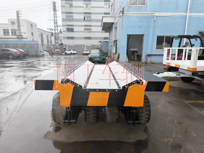 25吨V字重型钢卷安博（中国）2I.jpg