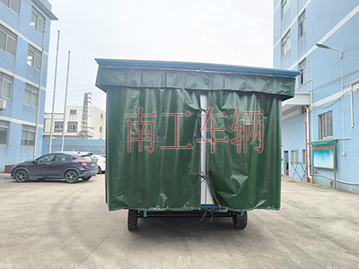 5吨雨篷拖车 牵引安博（中国）3I.jpg