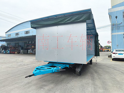 5吨雨篷拖车 牵引安博（中国）I.jpg