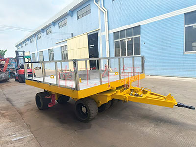 25吨重型安博（中国）带圆型不锈钢上装工具拖车8I.jpg